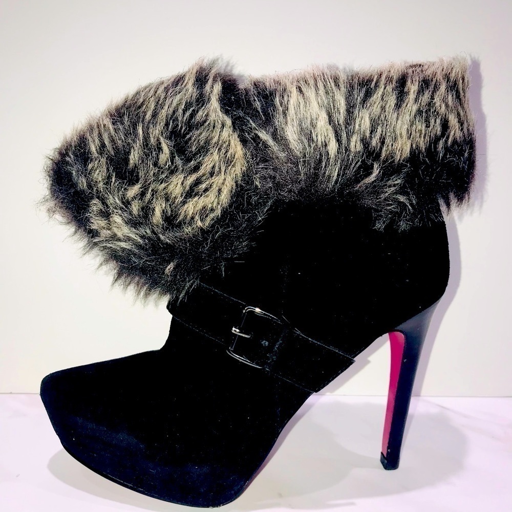 Paris Hilton Black Suede, Fur Lines Stiletto Boots